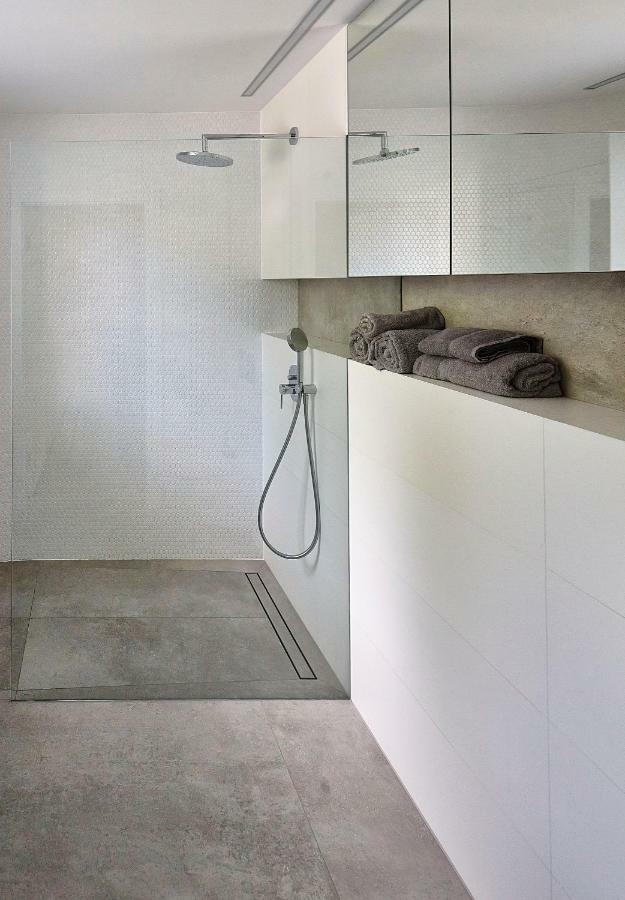 Apartament Baltica Z Ogrodkiem - W Ustronnym Miejscu Tuz Przy Plazy ロゴボ エクステリア 写真